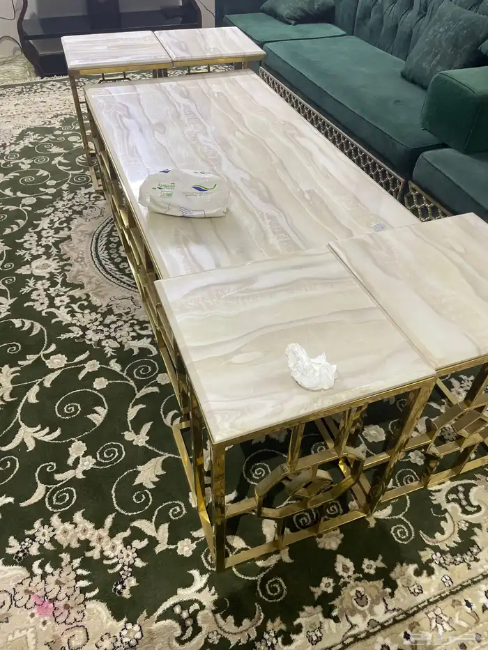 كنب لل بيع سبع قطع مع الطاولات 5