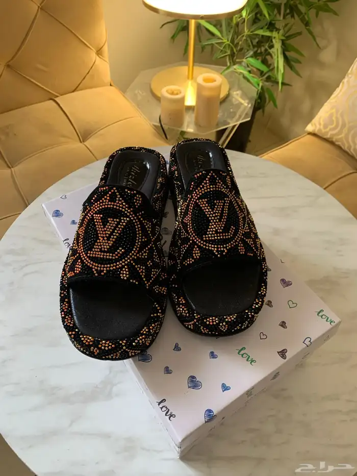حذاء نسائي 3