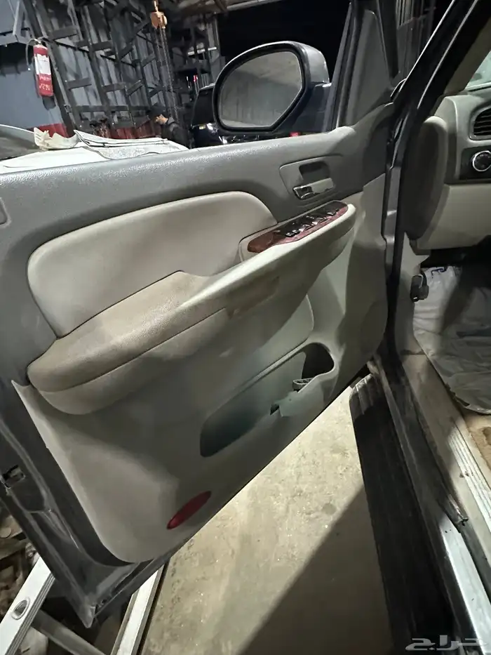 تاهو مديل 2007 بيع قطع تشليح للتواصل 4