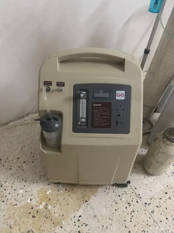 جهاز اكسجين اصلي و 8 أسطوانات اكسجين 0