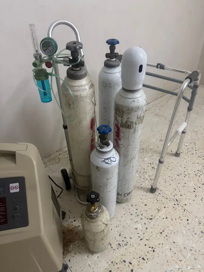 جهاز اكسجين اصلي و 8 أسطوانات اكسجين 1