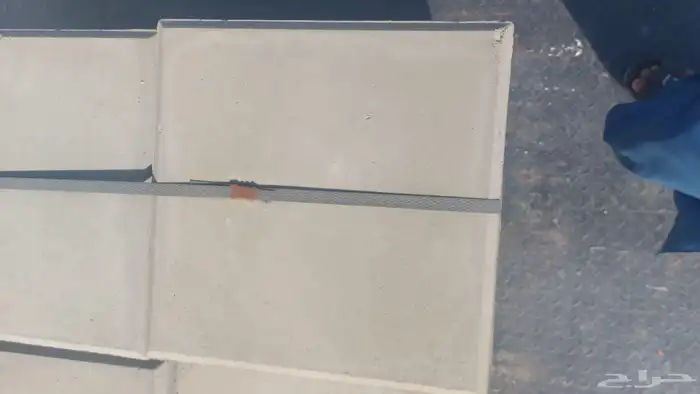 بلدورات وبلاط اسمنتي 4