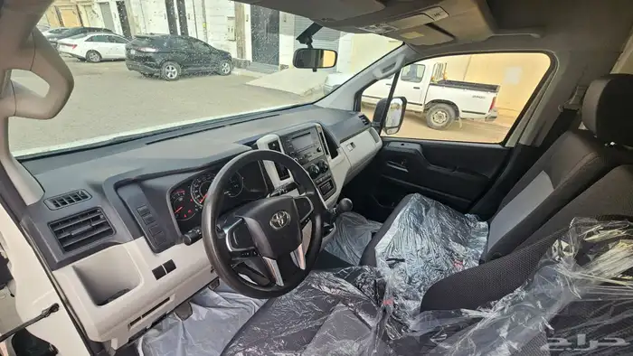 باص تويوتا هايس 2023 سقف عالي ثلاجة 6