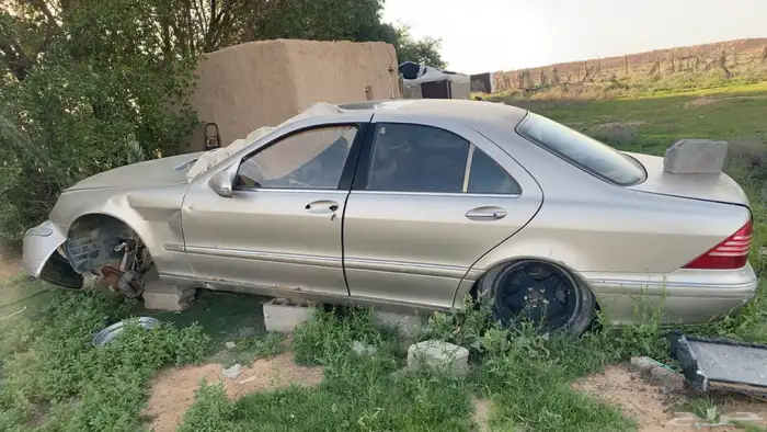 مرسيدس فياقرا 2003للبيع تشليح 2