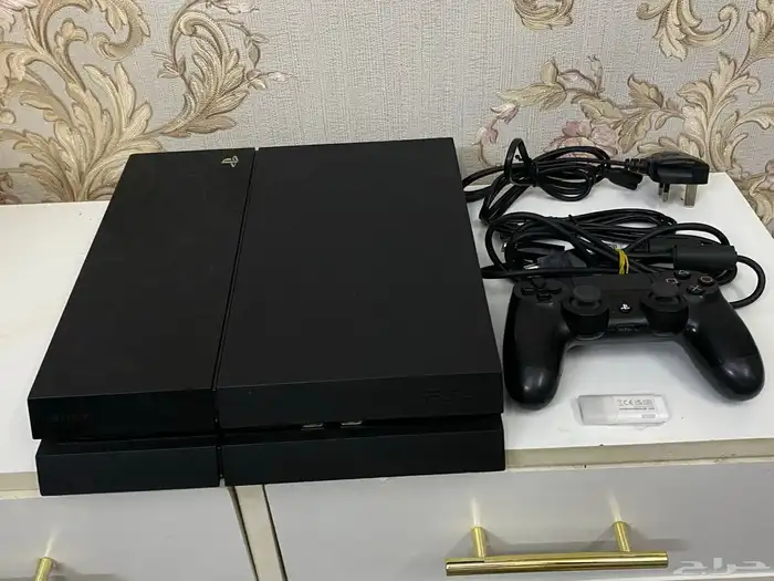 سوني 4 نظيف جدا  بدون اي مشاكل ب 399 0