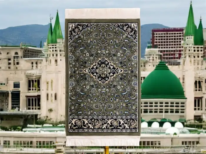 سجادة الروضة الشريفة 2