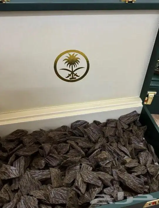 عود الفخامه الملكي سكاكا 4