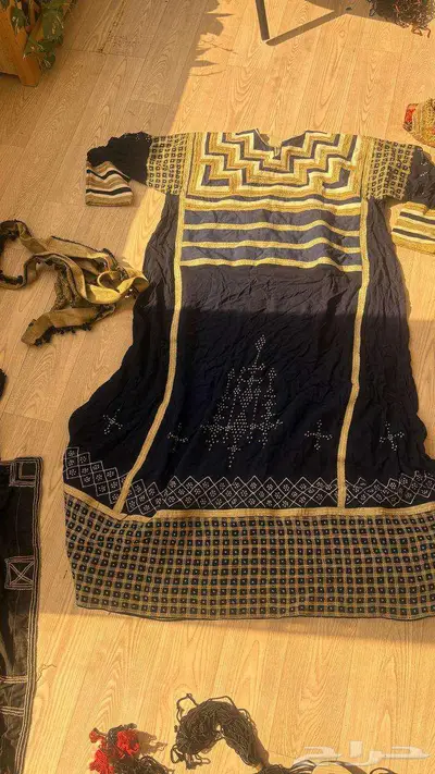 قطع تراثيه قديمه جدا من منطقه الجنوب على السوم 15