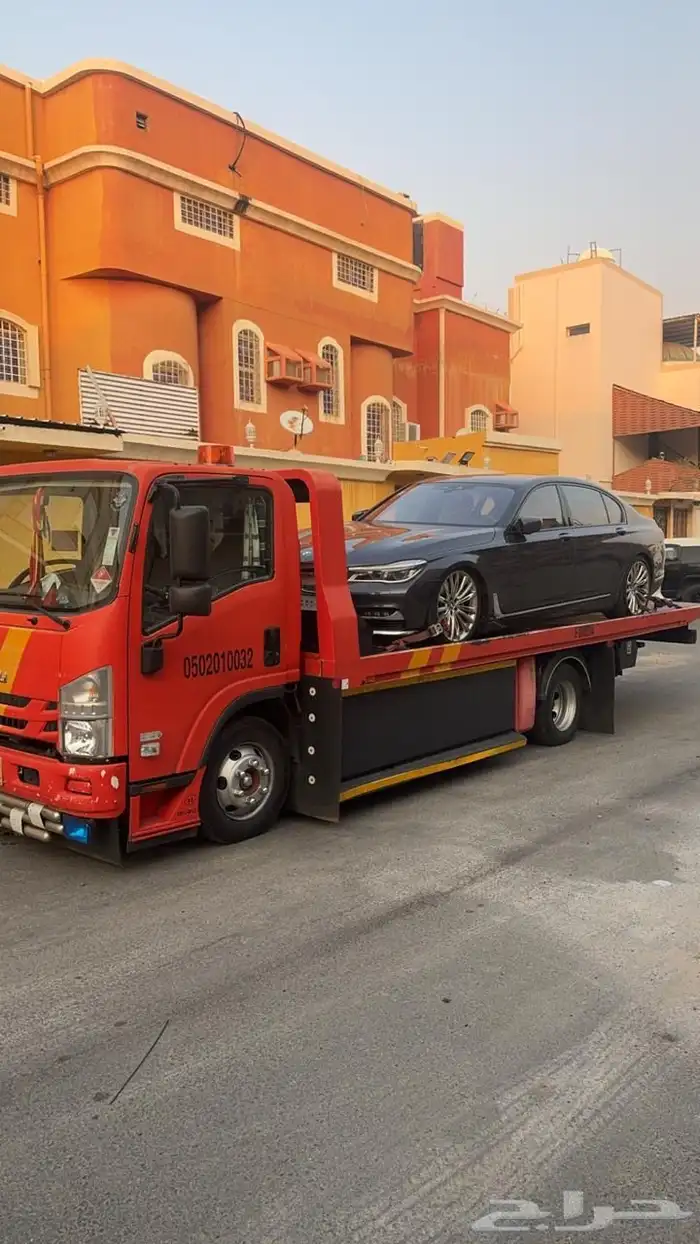 سطحه مكه هيدروليك لنقل السيارات والدراجات وعربات الفود ترك 3