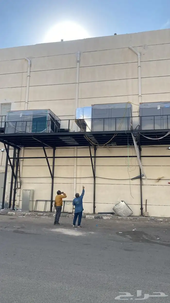 مكيف بكج 20طن شبه جديد استكات تركيب الدكت وتفصيل اسعارنا غير 13