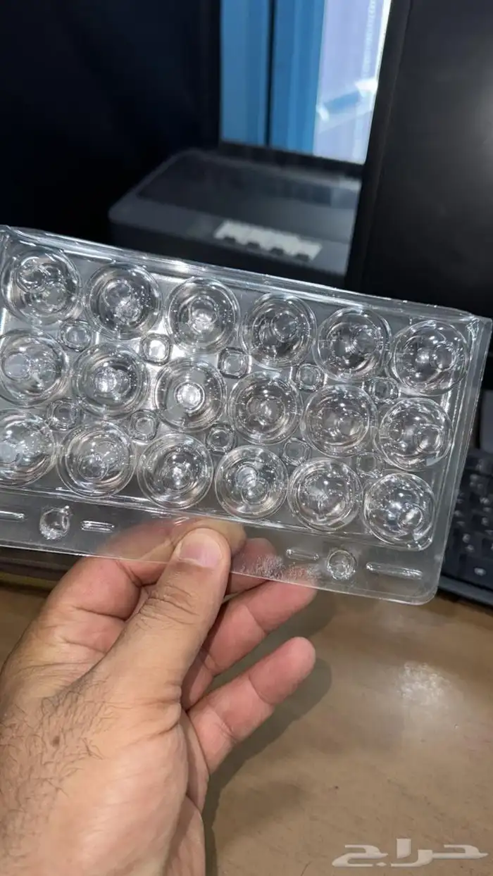 عبوات توزيعات الشوكولاته 0