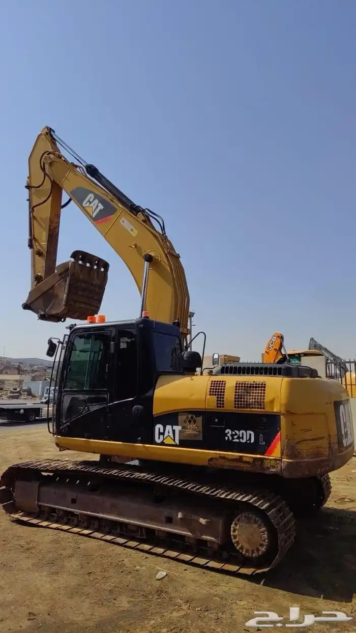 بوكلينات الايجار حفر هدم مباني ايجار 0