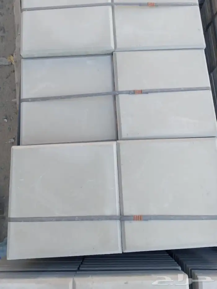 بلدورات وبلاط اسمنتي 0