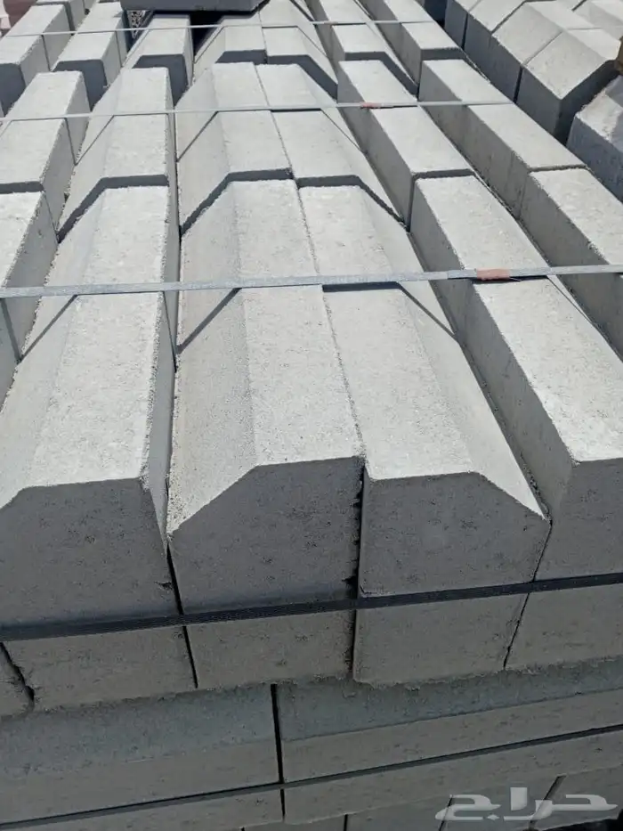 بلدورات وبلاط اسمنتي 3