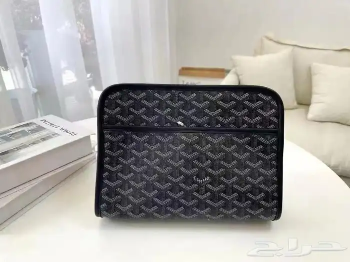 شنط نسائية ماركه 21