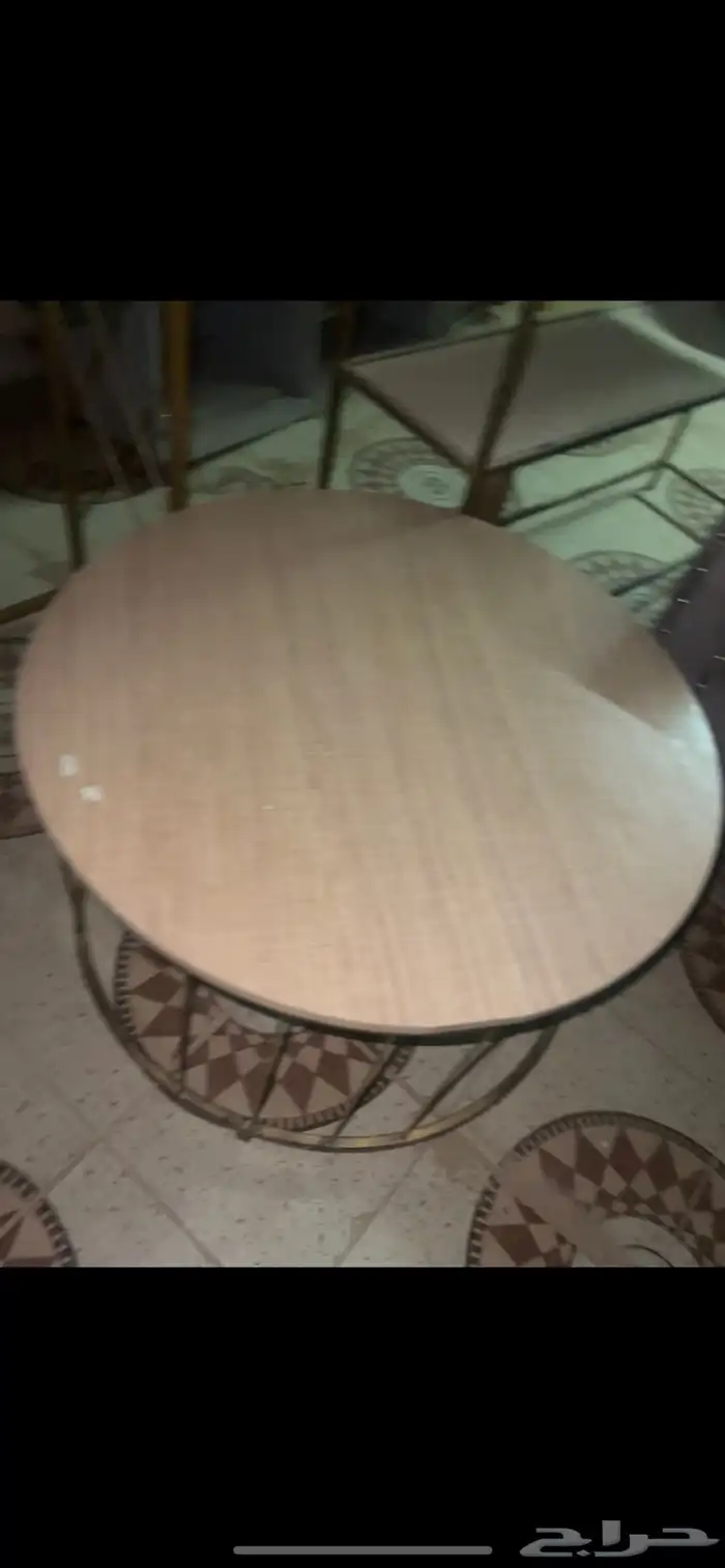 طاولات وكنب 1