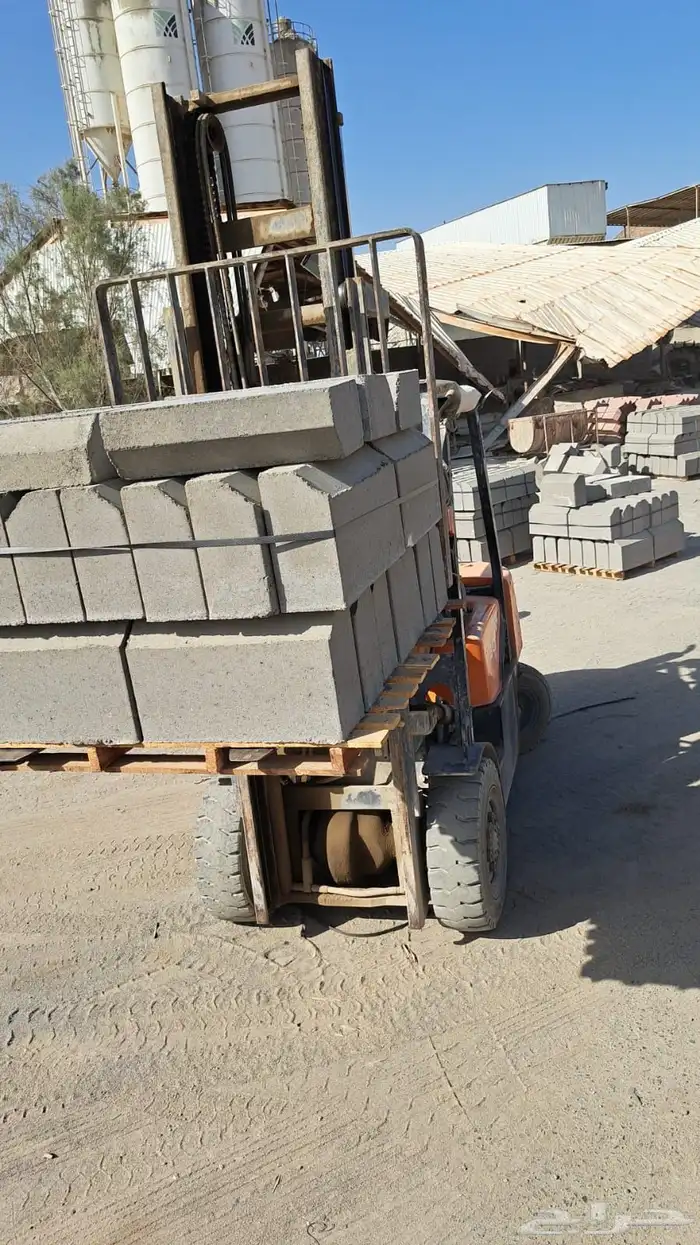 بلدورات وبلاط اسمنتي 2