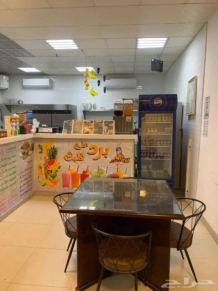 تم البيع  بوفية مميزة للتقبيل بجميع أغراضها 4