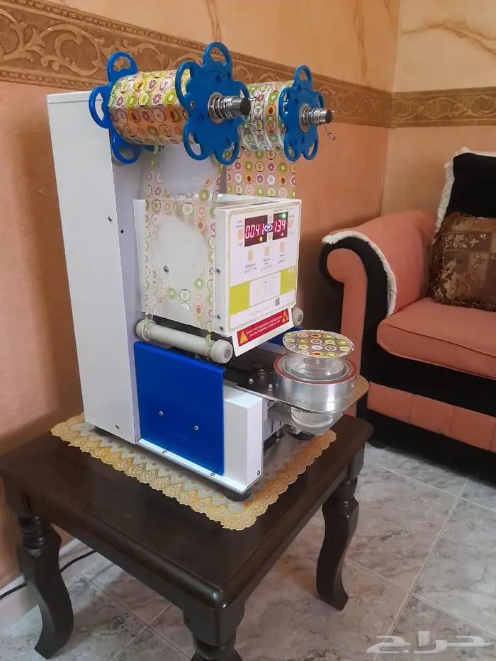 ماكينة تغليف كاسات عصير اوتوماتيك صناعة تايوان استخدام شهر 2