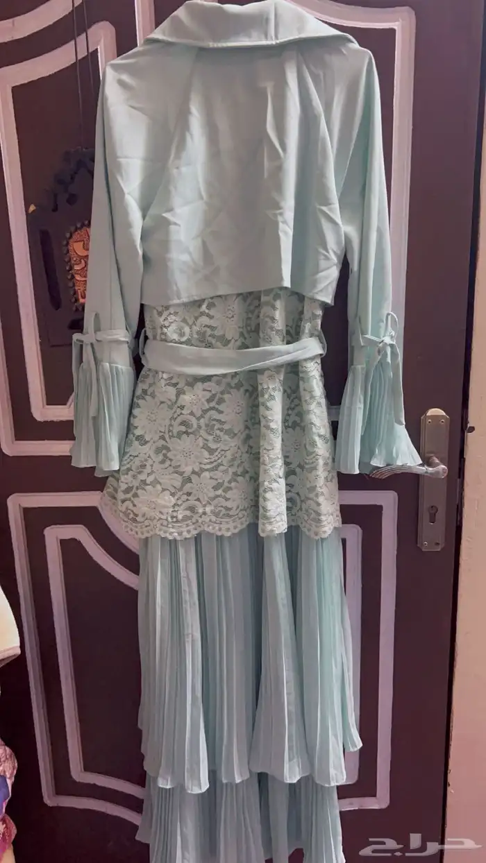 ملابس 20