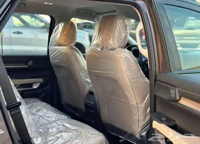 فورد ايفرست XLT نص فل 2024 18