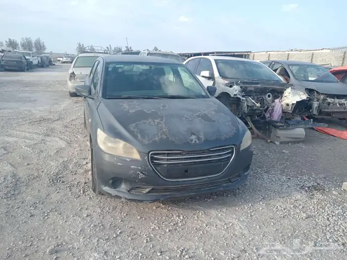 مصدوم تشليح قطع غيار فقط بيجو 301 2