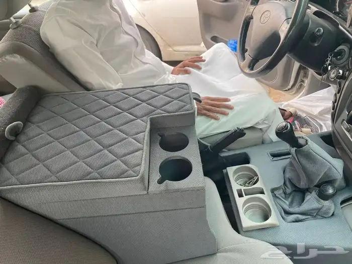 تكاية لاندكروزر مرتبة متصلة - النياكل 3
