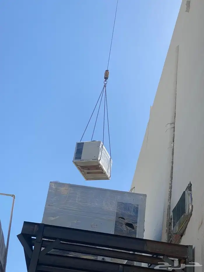 مكيف بكج 20طن شبه جديد استكات تركيب الدكت وتفصيل اسعارنا غير 11