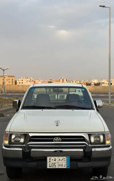 هايلوكس 2001 مخزن شبه اصفار ( تم البيع ) 0