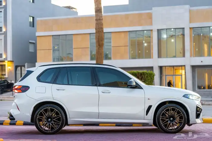 2019 بي ام اكس 5 V8 معدل 2024 X5M 5
