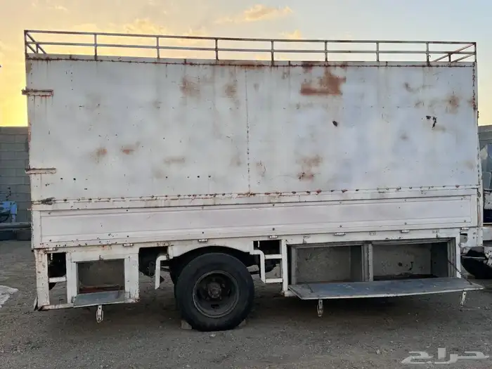 مقطورة صندوق علف أو مستودع أو فود ترك 8