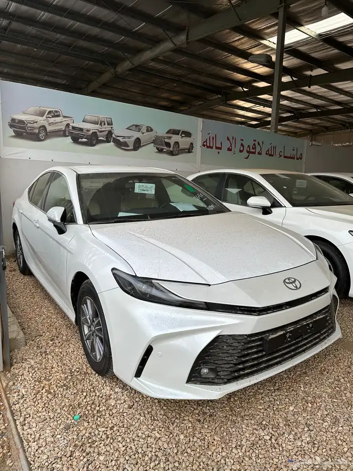 كامري 2025 استاندر E بنزين سعودي اصفار السعر 114 16