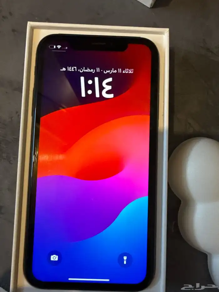 ايفون XR للبيع استخدام نظيف جد ا 2