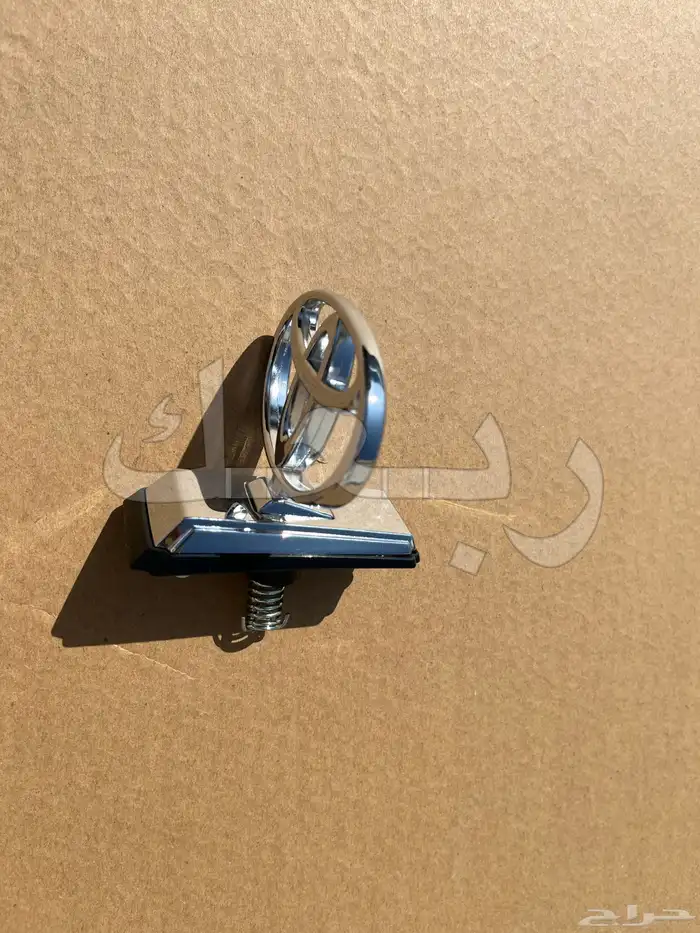 تمثال كبوت تويوتا ربع شاص 1