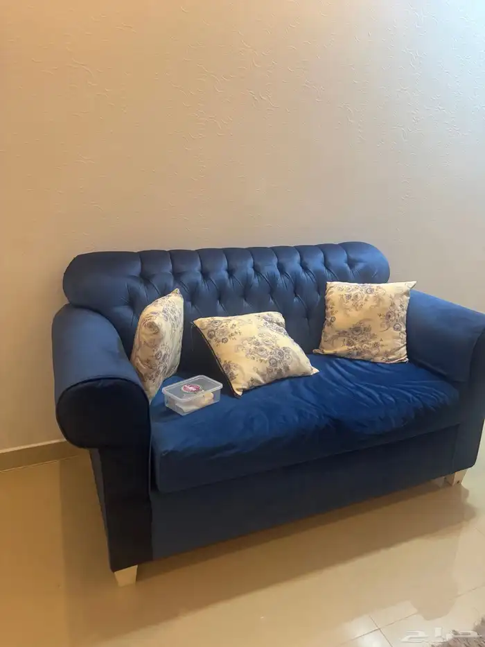 كنب نظيف للبيع 1