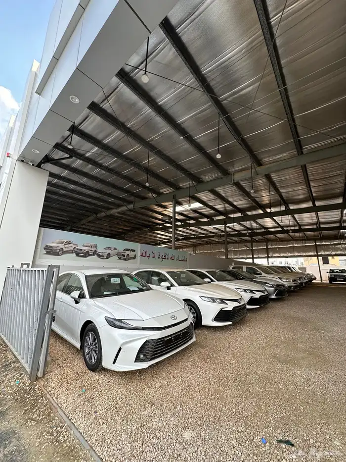 كامري 2025 استاندر E بنزين سعودي اصفار السعر 114 18