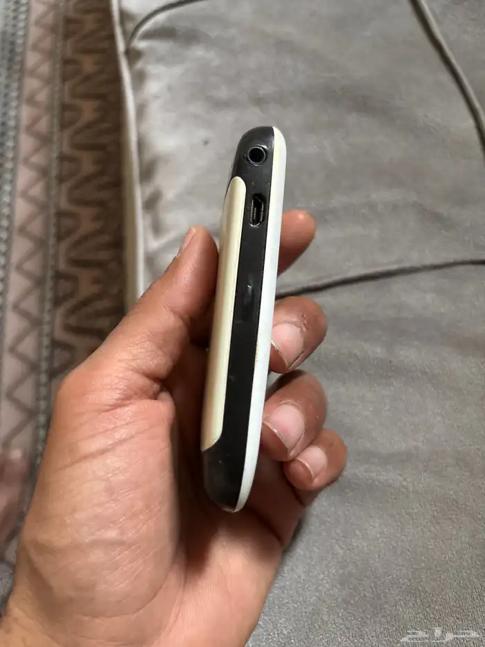 للبيع بلاك بيري حق عرض يحتاج بطاريه فقط 2