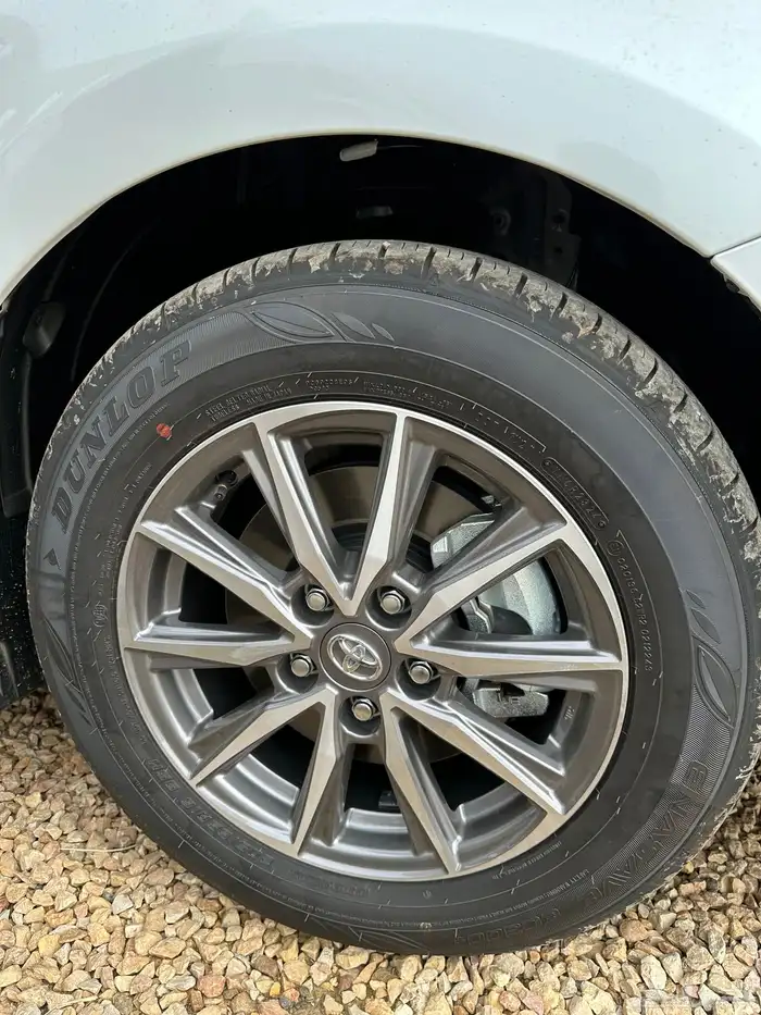 كامري 2025 استاندر E بنزين سعودي اصفار السعر 114 30