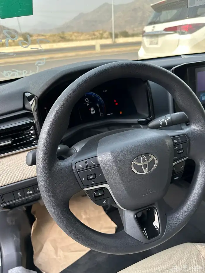 كامري 2025 استاندر E بنزين سعودي اصفار السعر 114 35