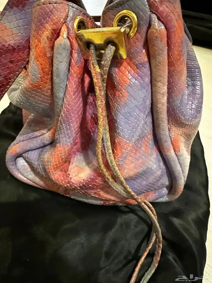 شنطة جوسي كوتور بالوان مختلفه 2