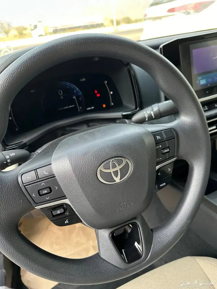 كامري 2025 استاندر E بنزين سعودي اصفار السعر 114 33