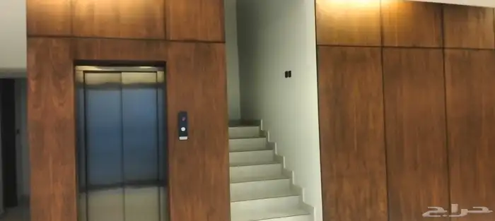 فيلا جديده للبيع بحي العارض 0
