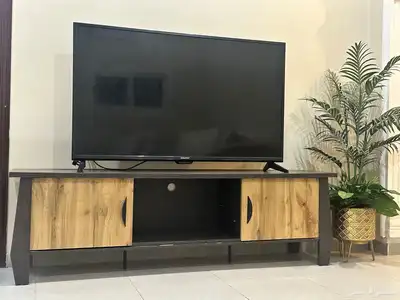 طاولة تلفزيون 0