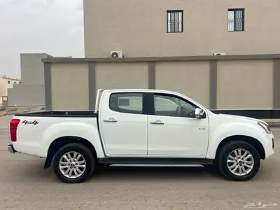 ايسوزو ديماكس 2020 LS نظيف .. 4