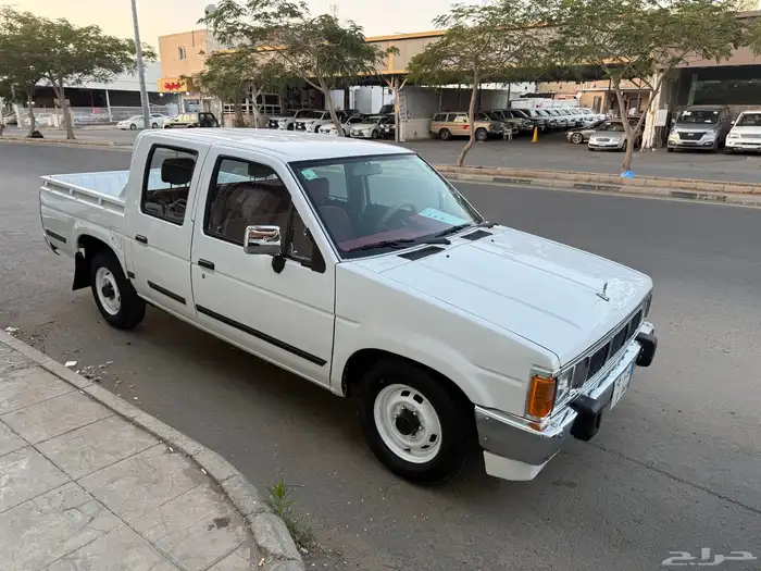 نيسان 1991 غمارتين 5