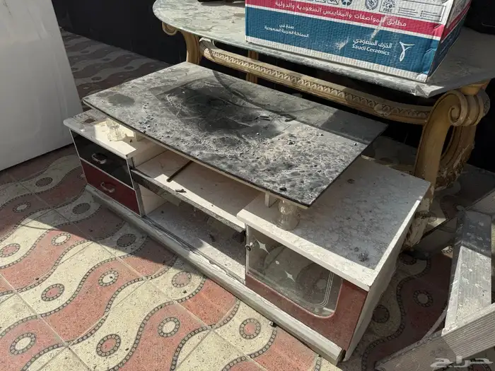 مكتبة شاشه للبيع 2