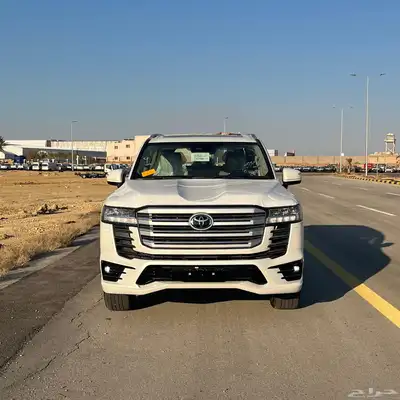 لاندكروزر GXR عروض بنك الرياض 50-50 0