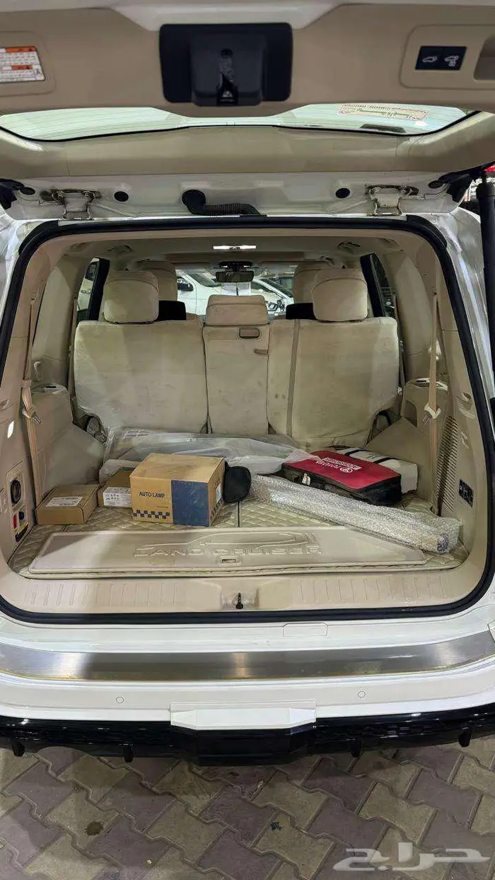 تويوتا جي اكس ار رقم 4 فل كامل بنزين موديل 2023 7