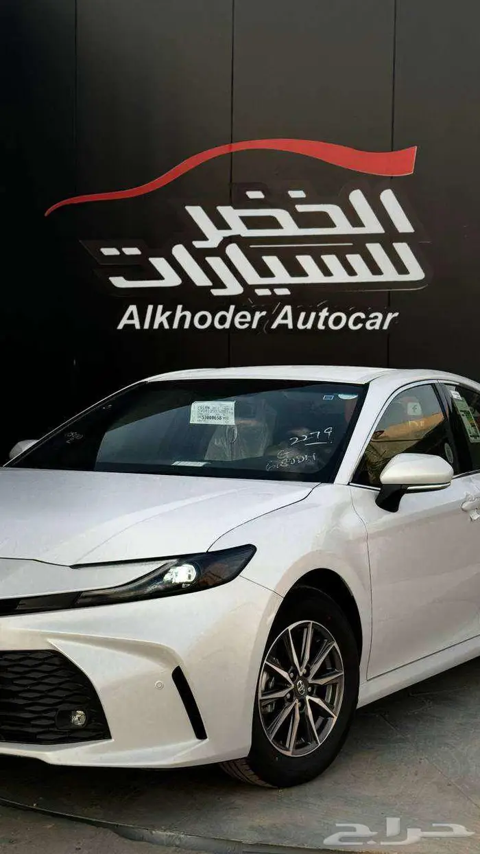 تويوتا كامري Eبنزين 2