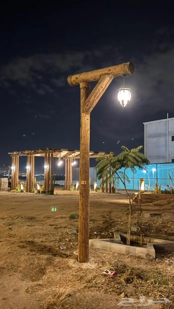 عمدان اناره خشبيه 11